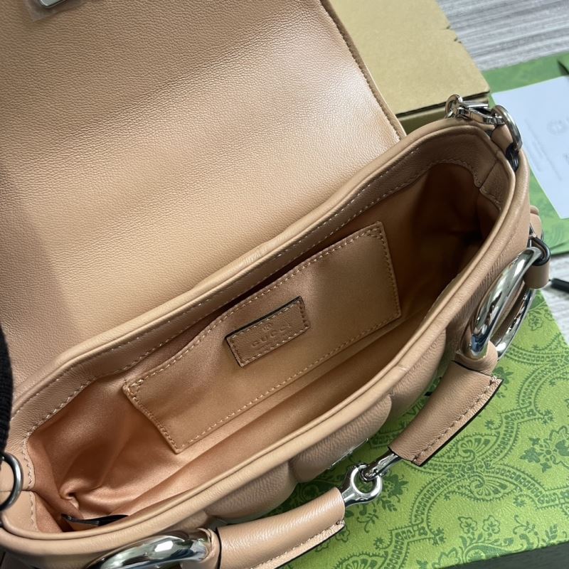 Gvc*1 horsebit bags